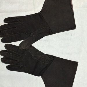 🍁Vintage Childs Esquitarian gloves $55